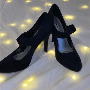 Black suede heels